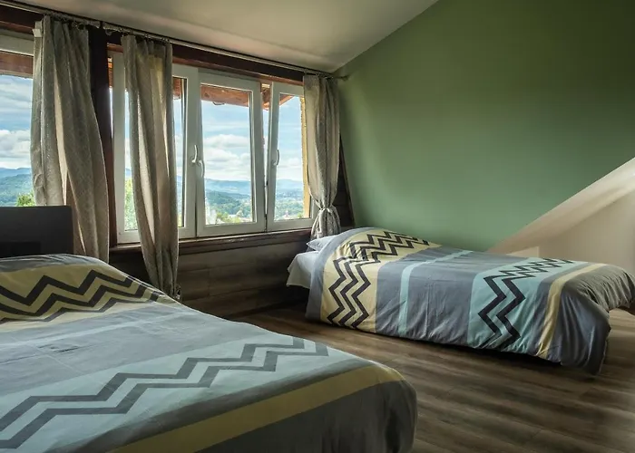 Izabela Oda ve Kahvaltı 3*