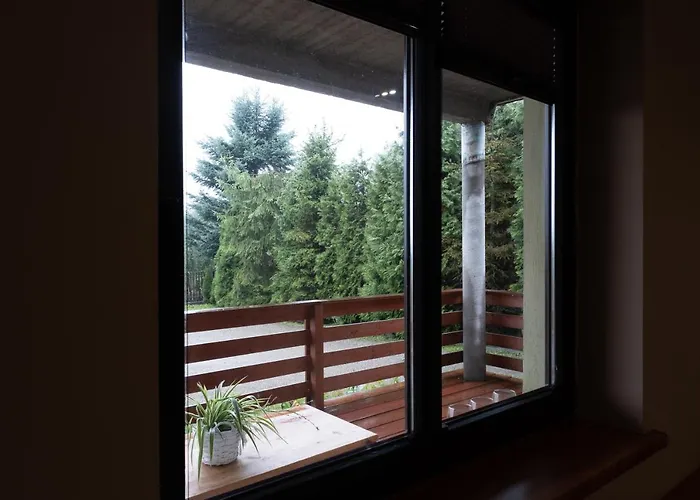 לינה וארוחת בוקר Izabela 3*